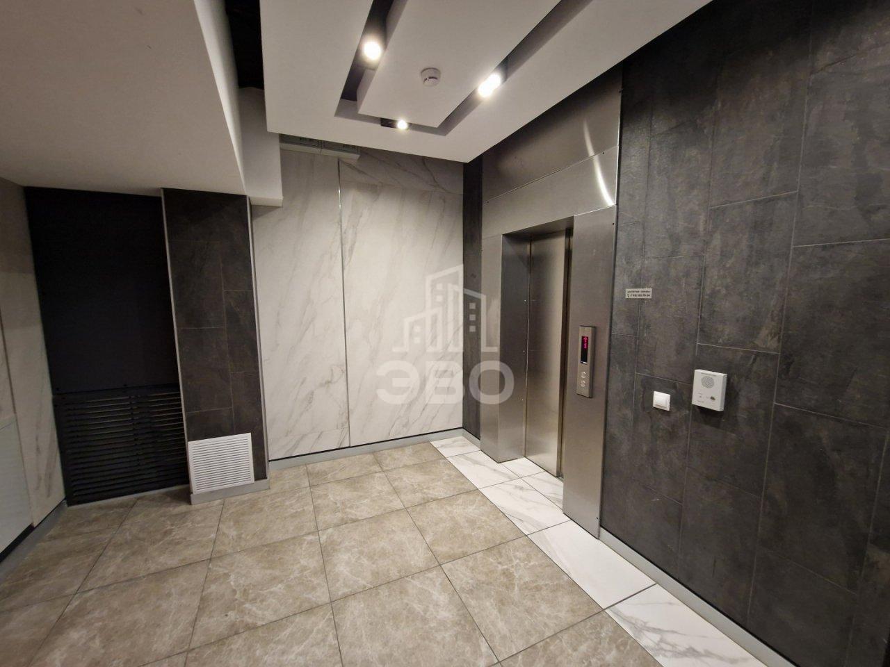 коммерция в Санкт-Петербурге по адресу: Большая Зеленина ул., 24