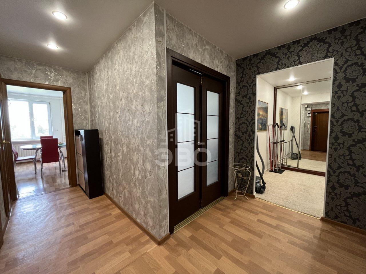 двухкомнатная квартира в Санкт-Петербурге по адресу: Маршала Блюхера проспект, 21, к 3