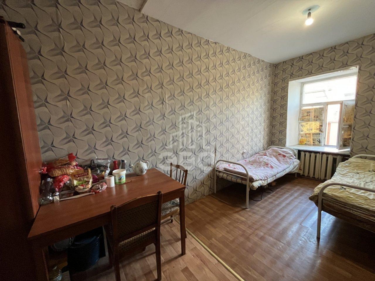 комната в Санкт-Петербурге по адресу: Большая Зеленина ул., 1/44