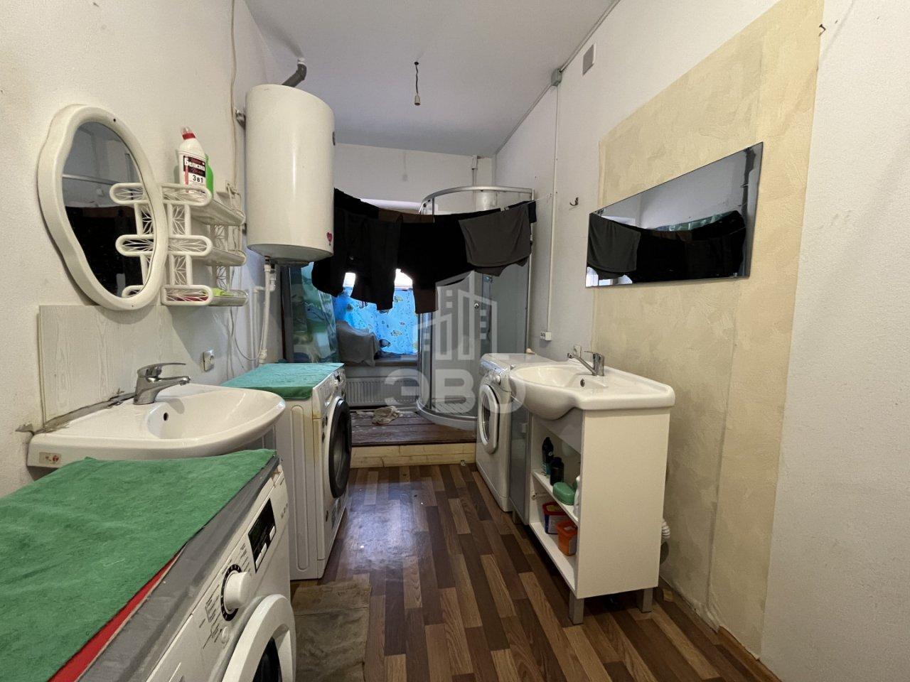 комната в Санкт-Петербурге по адресу: Большая Зеленина ул., 1/44