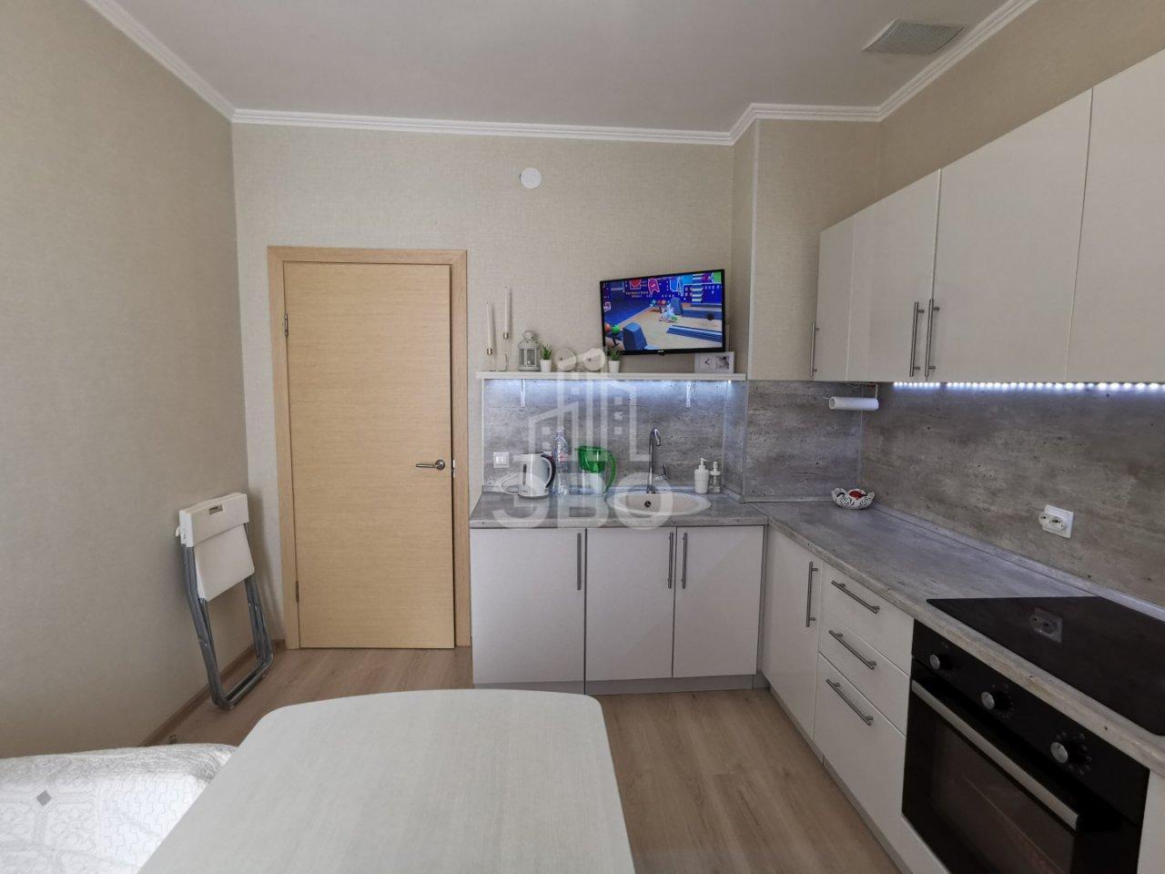 однокомнатная квартира в Санкт-Петербурге по адресу: Ясная ул., 11, к 1