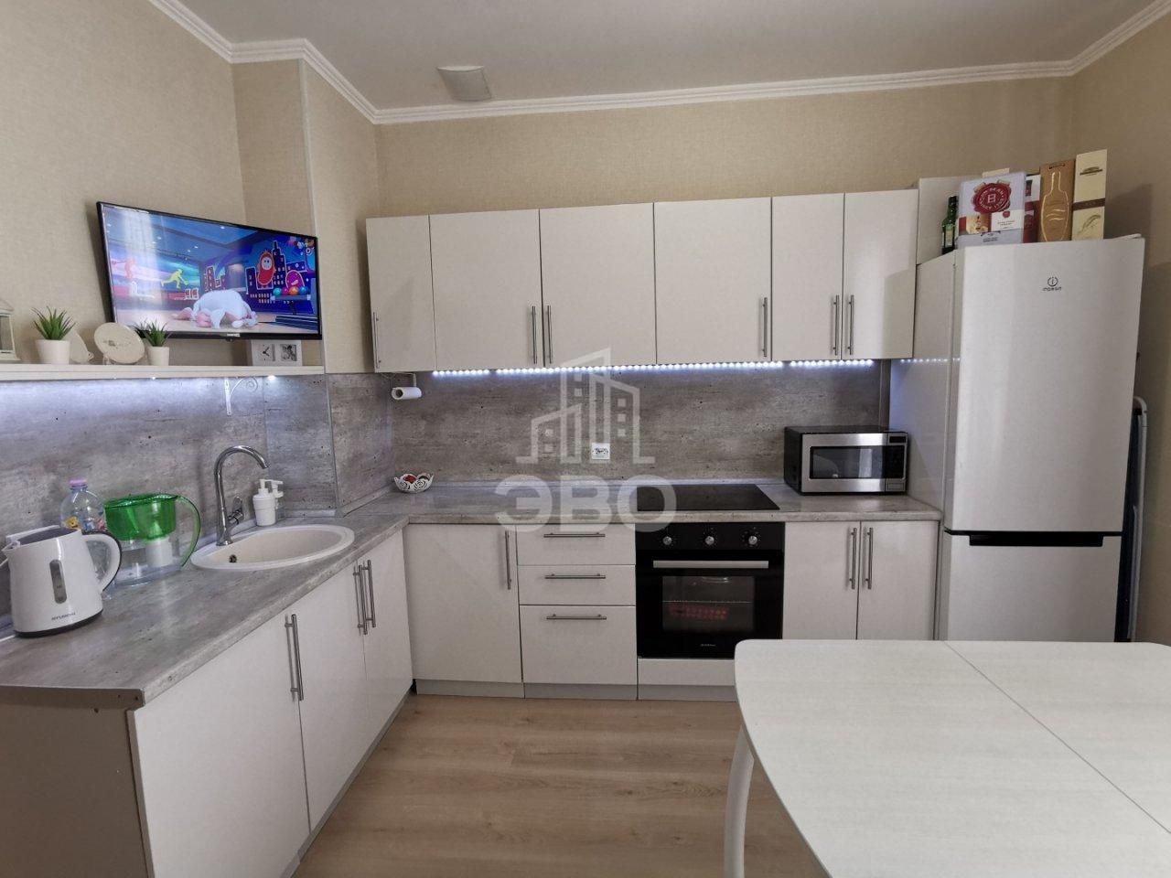 однокомнатная квартира в Санкт-Петербурге по адресу: Ясная ул., 11, к 1