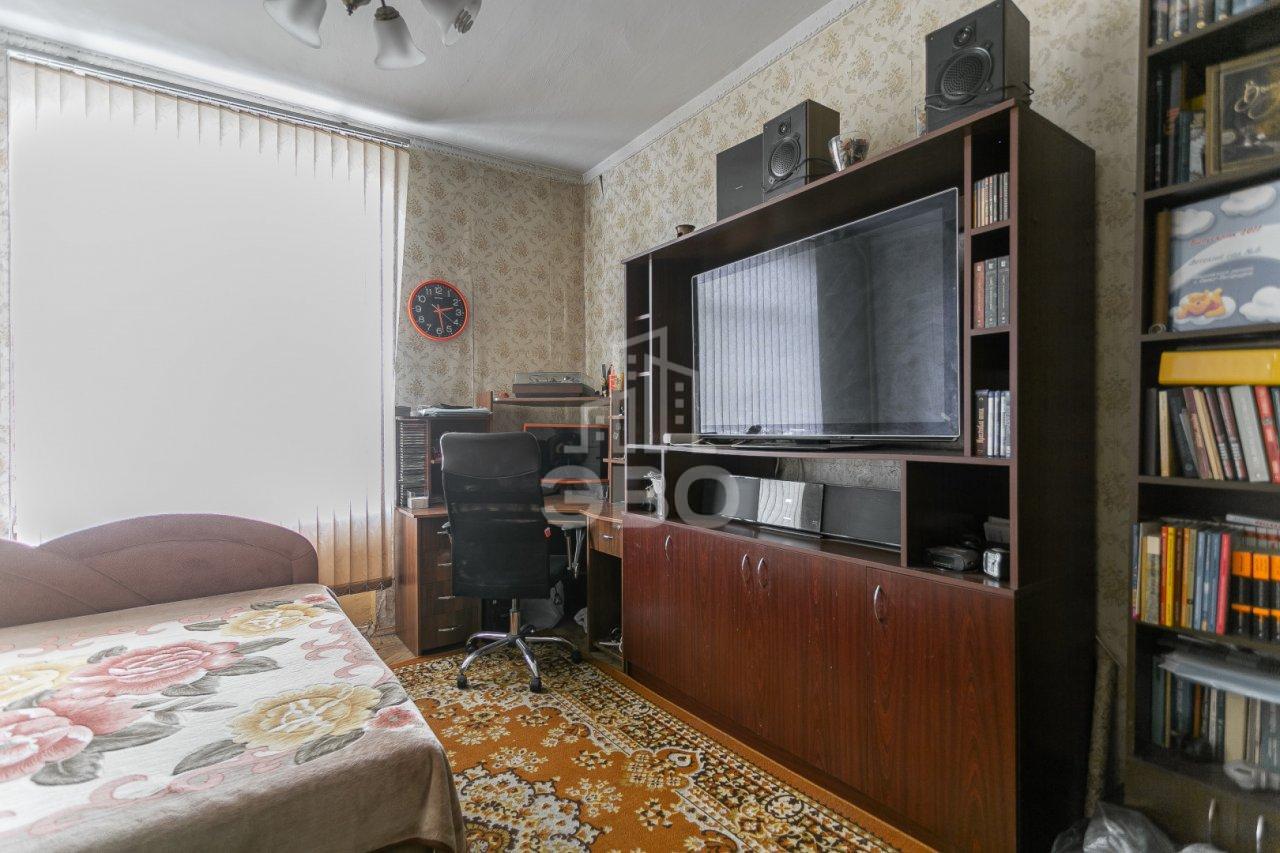 трехкомнатная квартира в Санкт-Петербурге по адресу: Московский проспект, 195