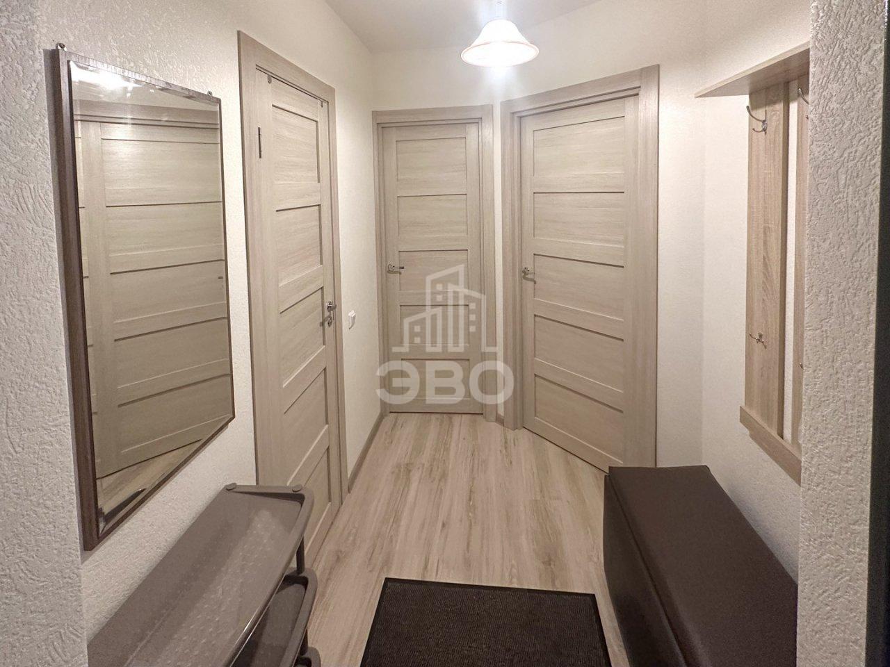 однокомнатная квартира в Санкт-Петербурге по адресу: Шоссе в Лаврики ул., 57, к 3