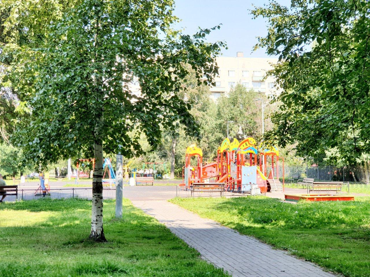 однокомнатная квартира в Санкт-Петербурге по адресу: Купчинская ул., 19, к 2