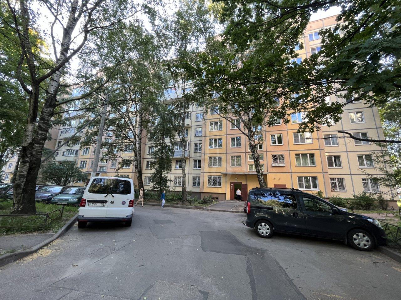 однокомнатная квартира в Санкт-Петербурге по адресу: Светлановский проспект, 97