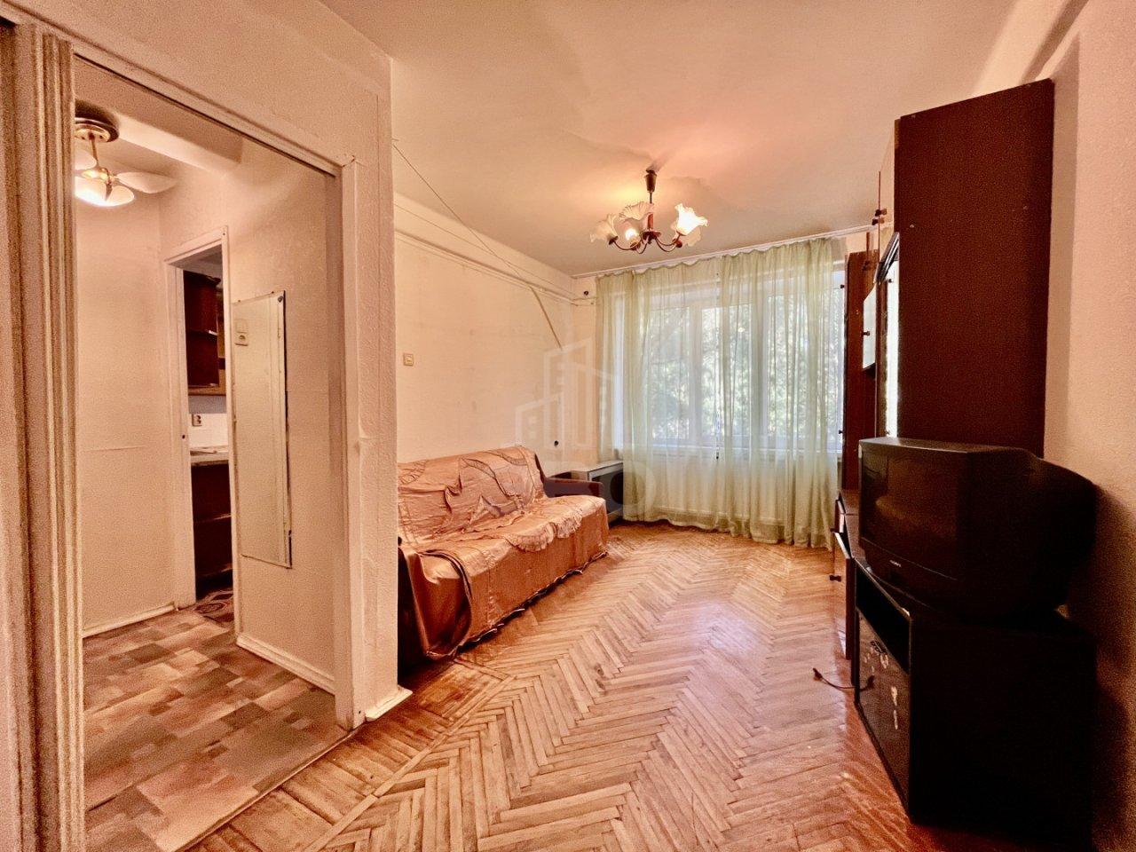 однокомнатная квартира в Санкт-Петербурге по адресу: Светлановский проспект, 97