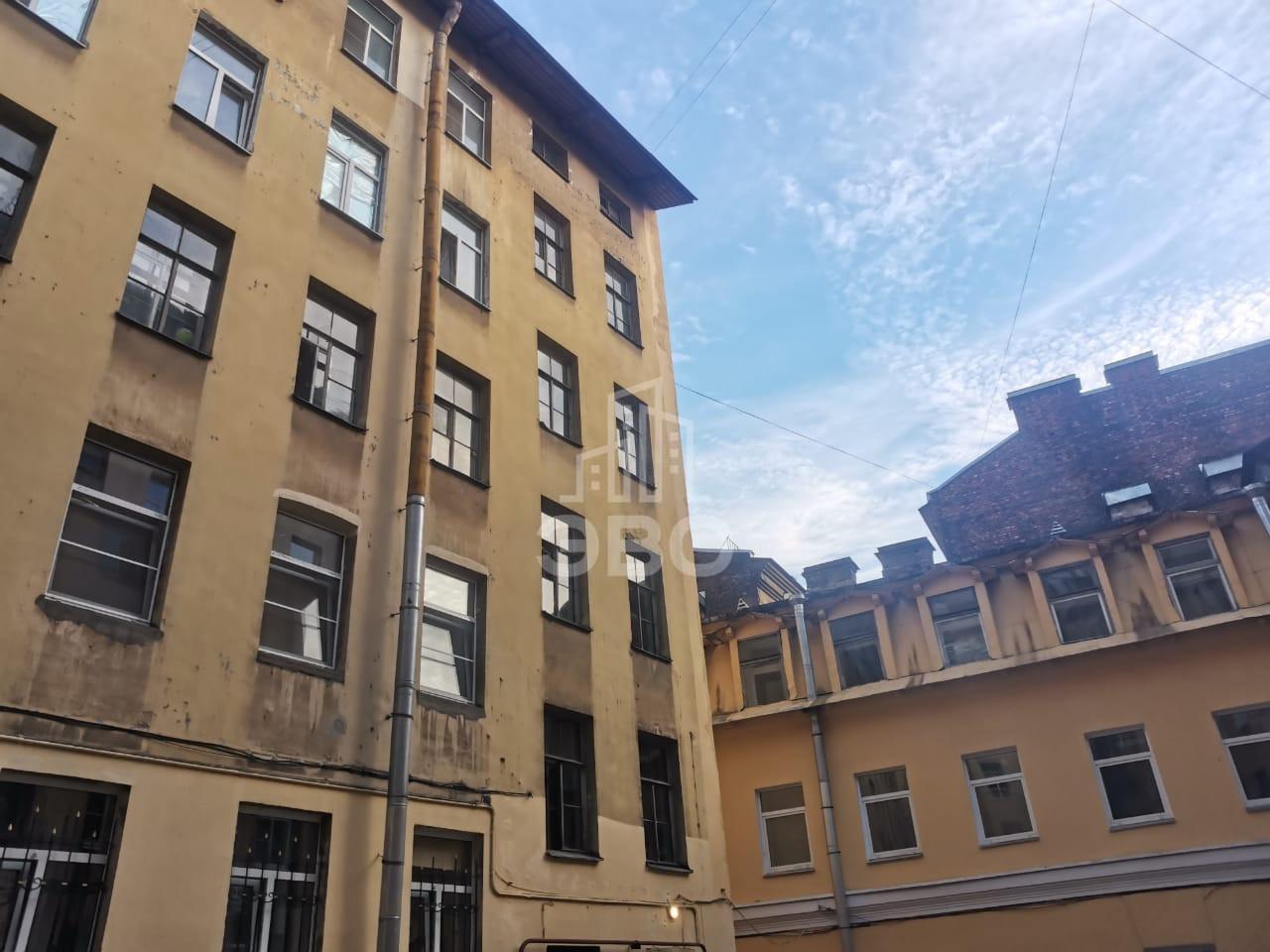 двухкомнатная квартира в Санкт-Петербурге по адресу: Декабристов ул., 62-64