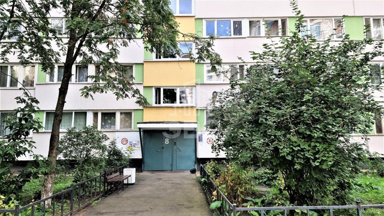 однокомнатная квартира в Санкт-Петербурге по адресу: Есенина ул., 14, к 2