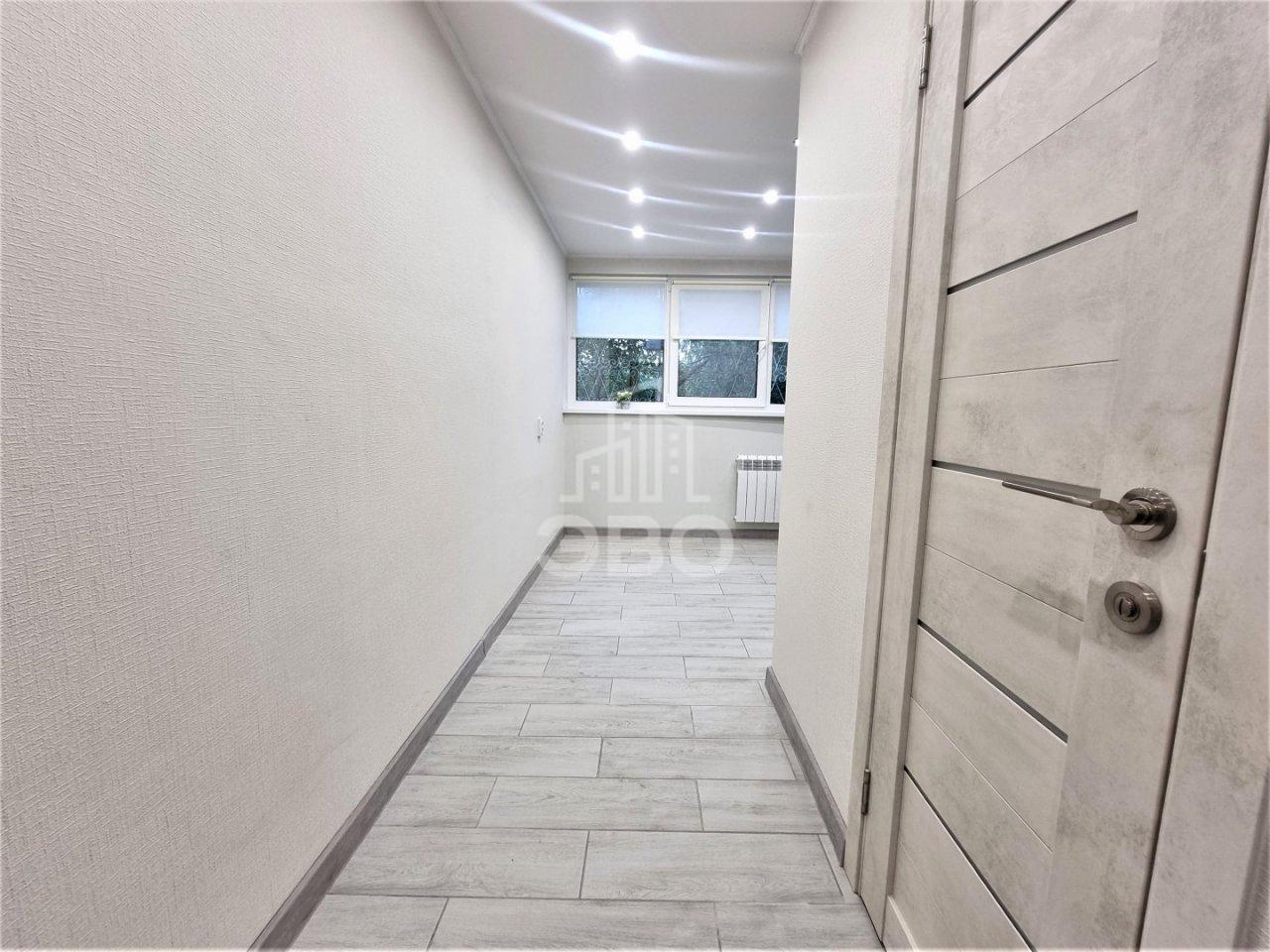 однокомнатная квартира в Санкт-Петербурге по адресу: Есенина ул., 14, к 2