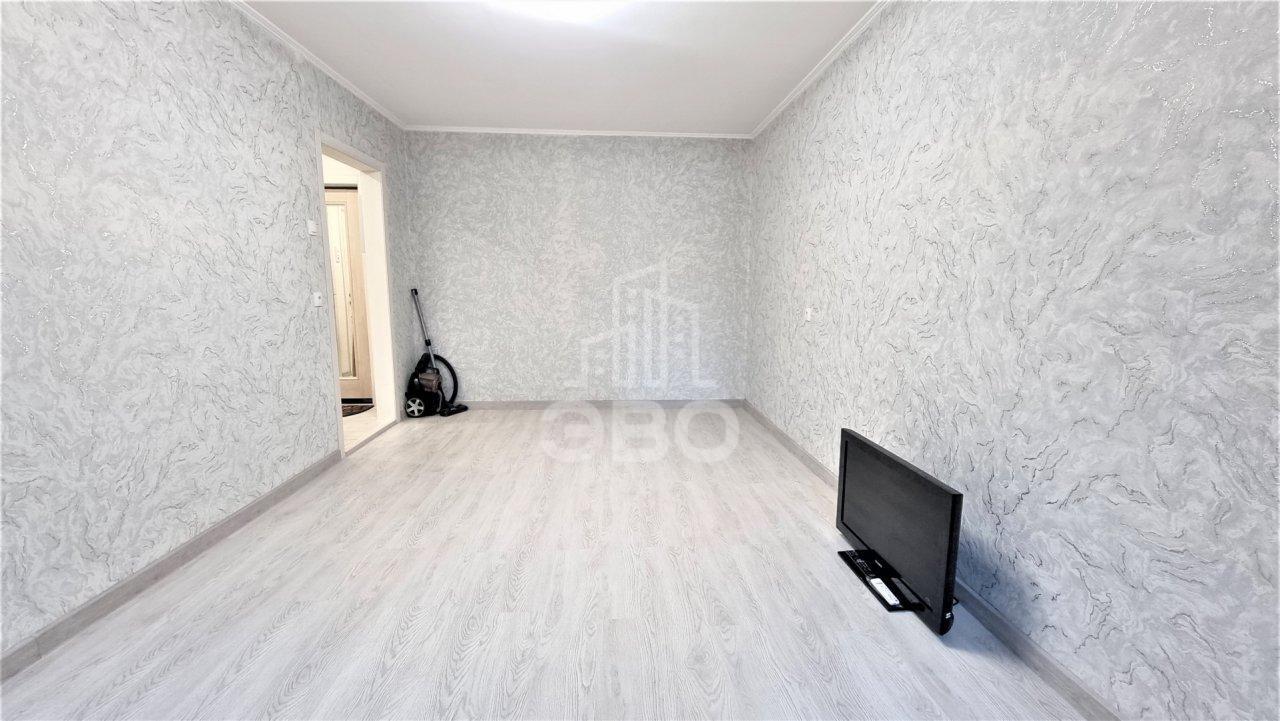 однокомнатная квартира в Санкт-Петербурге по адресу: Есенина ул., 14, к 2