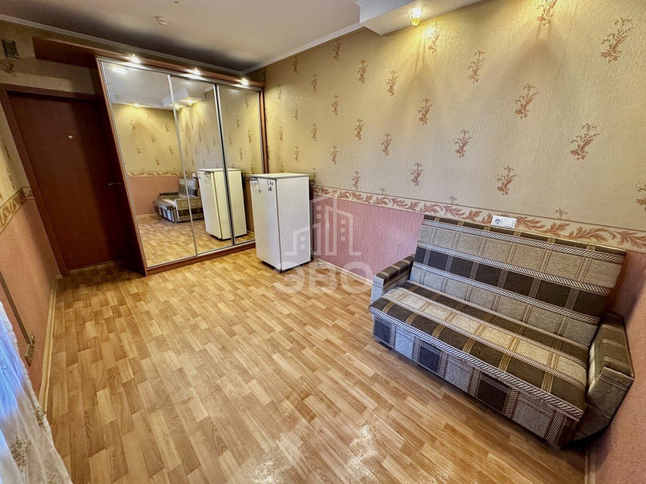 комната в Санкт-Петербурге по адресу: Старо-Петергофский проспект, 35Б