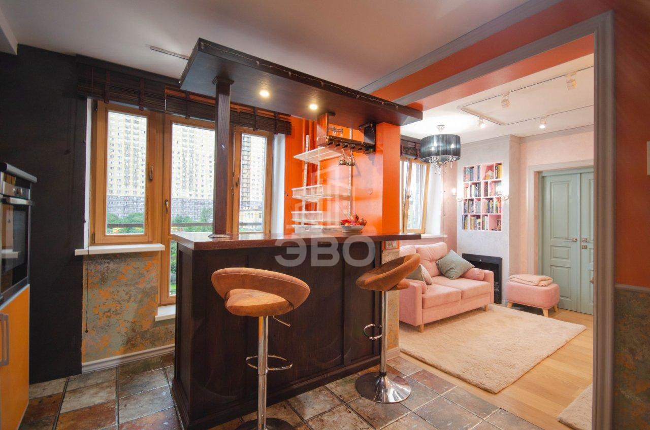 двухкомнатная квартира в Санкт-Петербурге по адресу: Михаила Дудина ул., 25, к 2