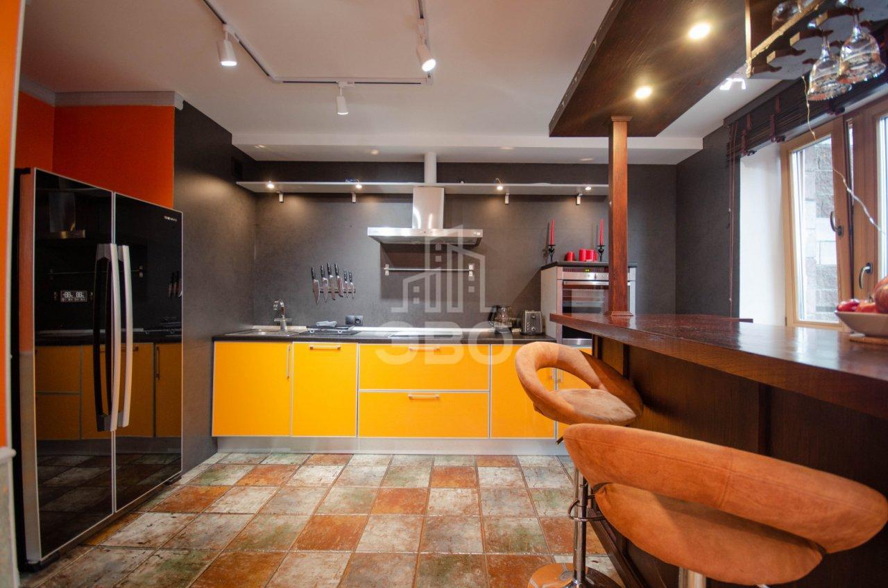 двухкомнатная квартира в Санкт-Петербурге по адресу: Михаила Дудина ул., 25, к 2