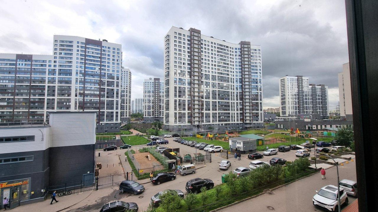 однокомнатная квартира в Санкт-Петербурге по адресу: Менделеева б-р., 4