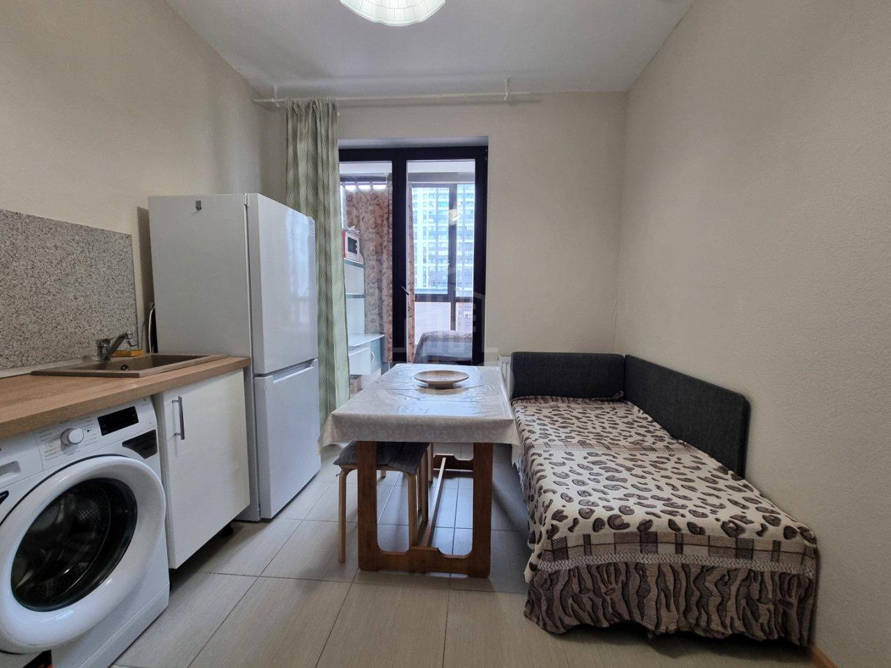 однокомнатная квартира в Санкт-Петербурге по адресу: Менделеева б-р., 4