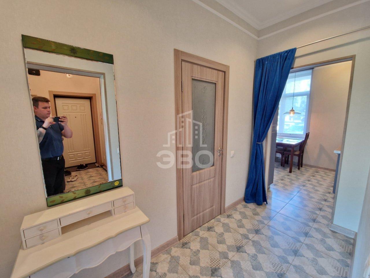 однокомнатная квартира в Санкт-Петербурге по адресу: Оранжерейная ул., 51а