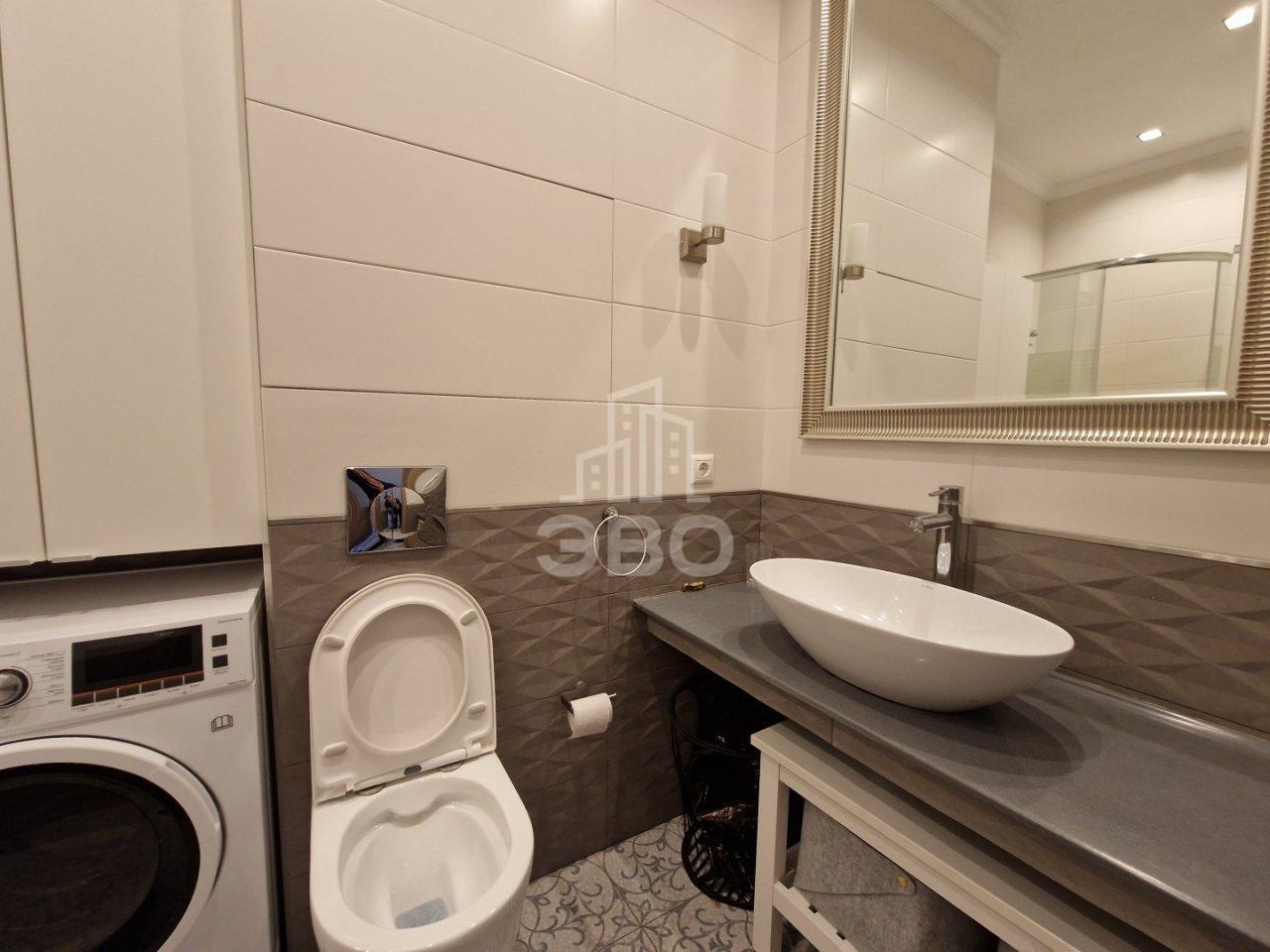 однокомнатная квартира в Санкт-Петербурге по адресу: Оранжерейная ул., 51а