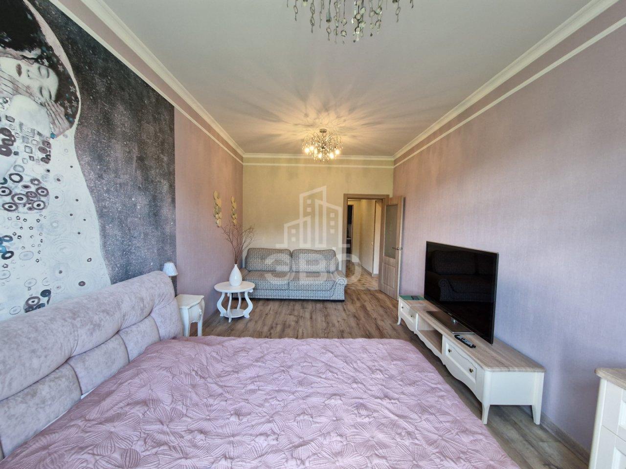 однокомнатная квартира в Санкт-Петербурге по адресу: Оранжерейная ул., 51а