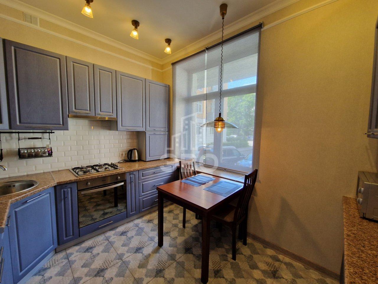 однокомнатная квартира в Санкт-Петербурге по адресу: Оранжерейная ул., 51а