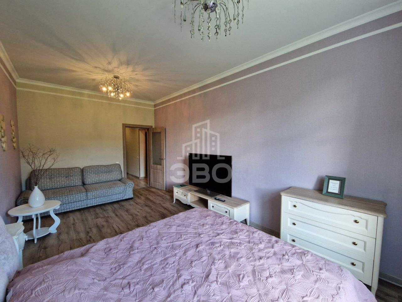 однокомнатная квартира в Санкт-Петербурге по адресу: Оранжерейная ул., 51а