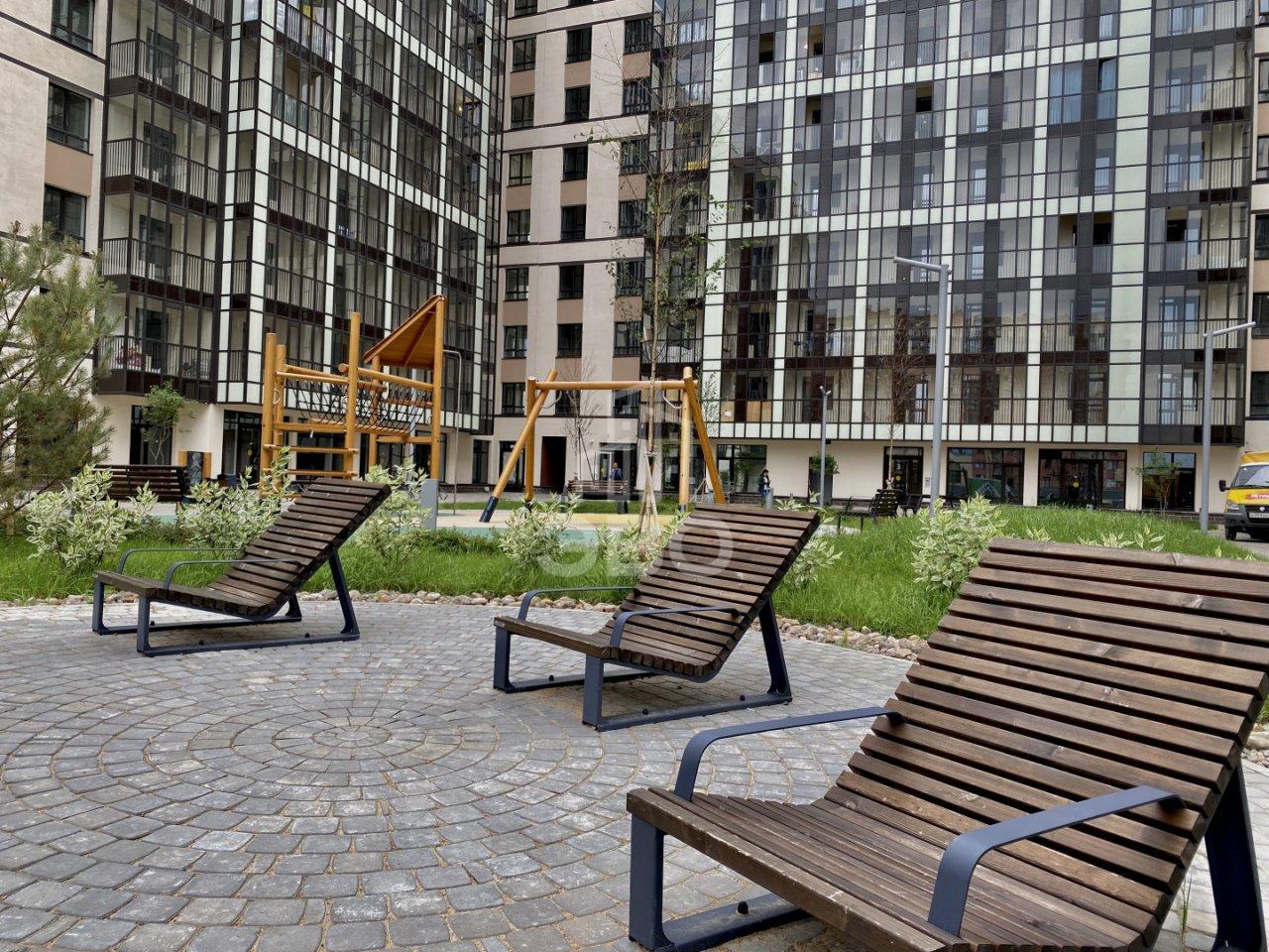 однокомнатная квартира в Санкт-Петербурге по адресу: Авиаконструкторов проспект, 61, строение 1