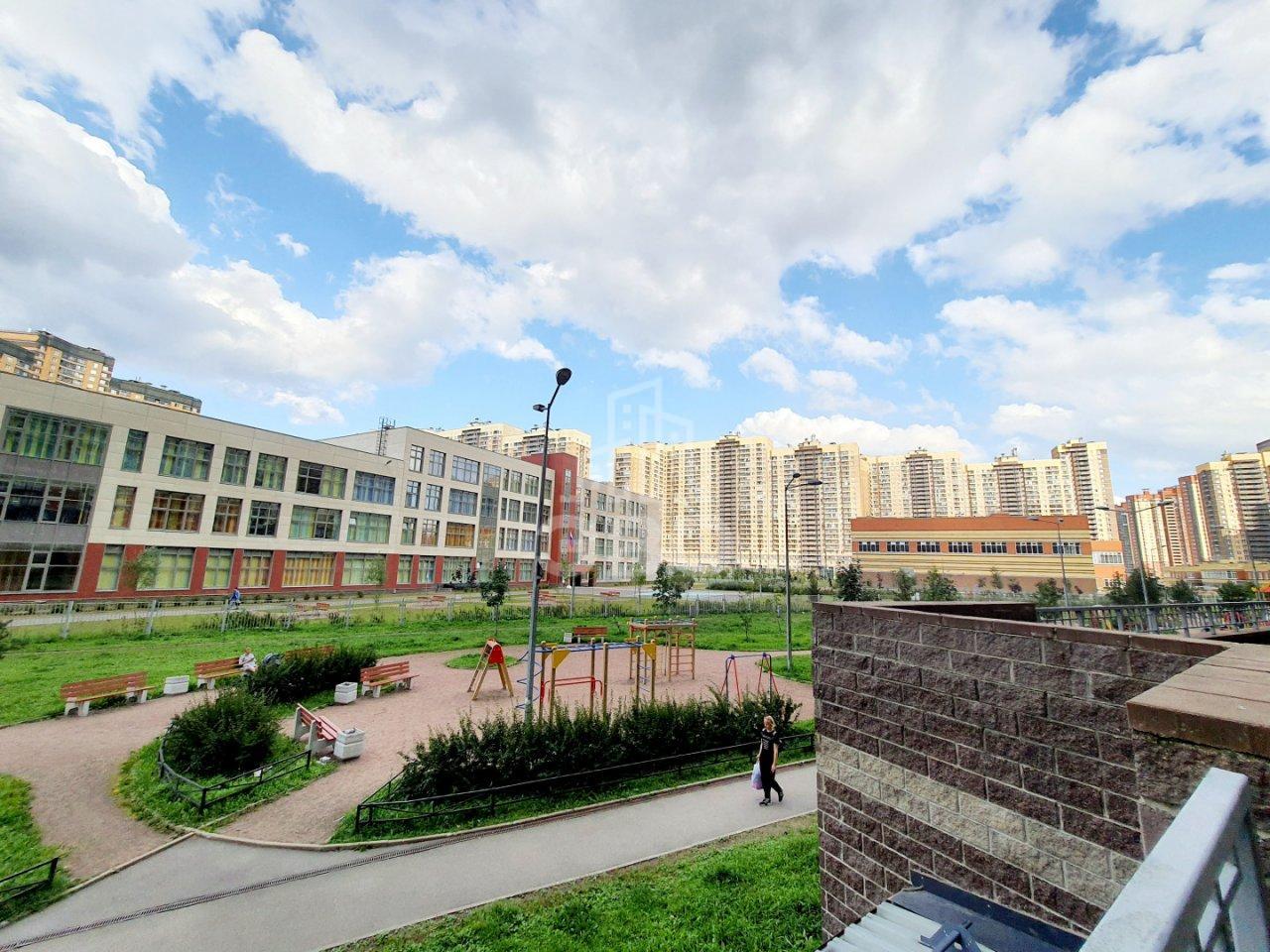 однокомнатная квартира в Санкт-Петербурге по адресу: Валерия Гаврилина ул., 13, к 1, строение 1