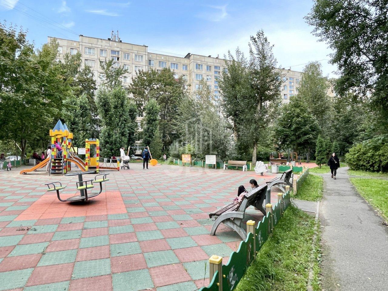 однокомнатная квартира в Санкт-Петербурге по адресу: Пискарёвский проспект, 17, к 2, литера А