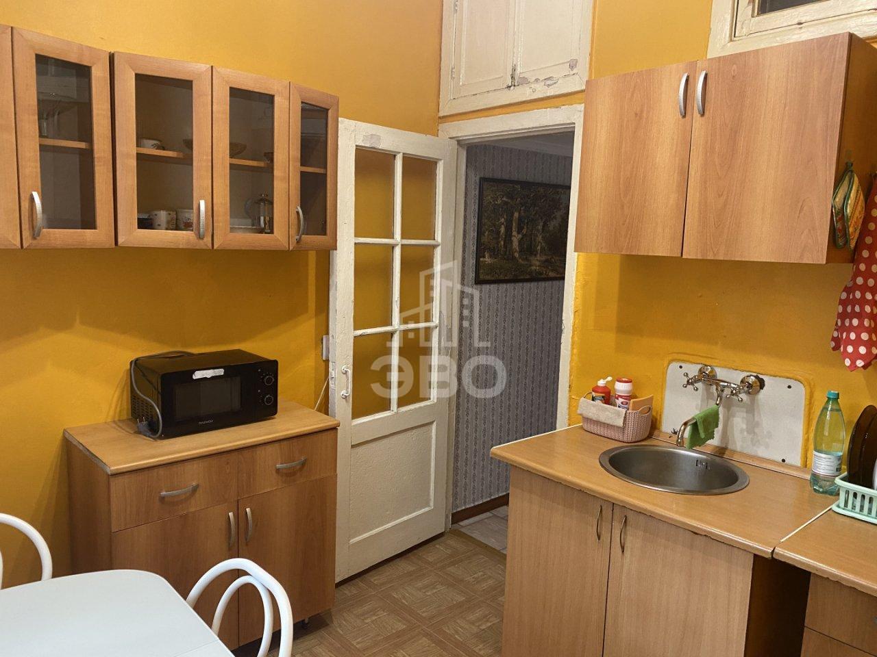 двухкомнатная квартира в Санкт-Петербурге по адресу: Трефолева ул., 3