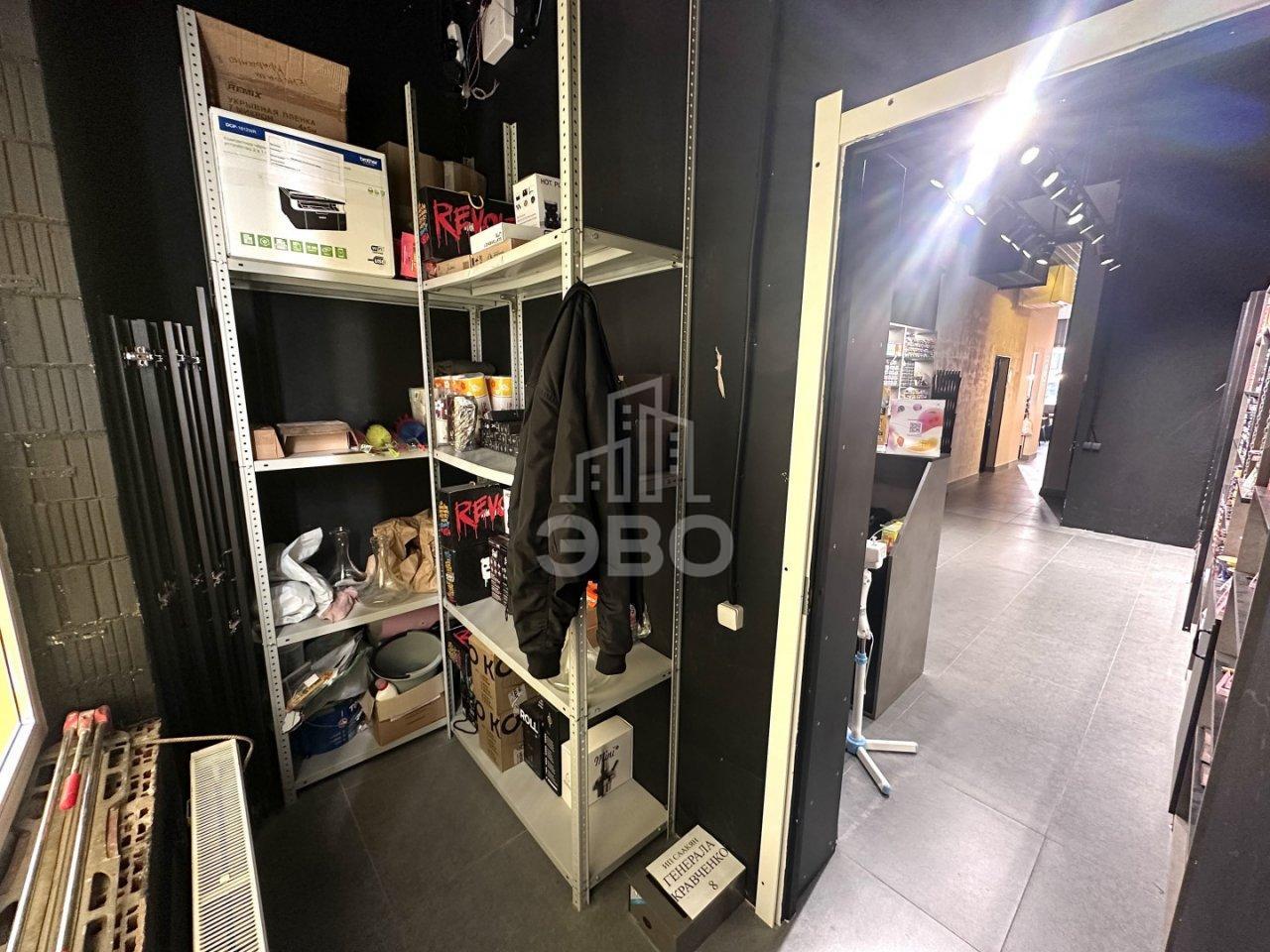 коммерция в Санкт-Петербурге по адресу: Генерала Кравченко ул., 8, строение 1