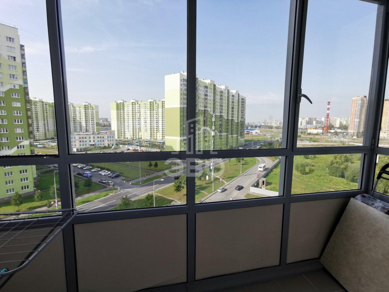 двухкомнатная квартира в Санкт-Петербурге по адресу: Муринская дорога., 65, к 1