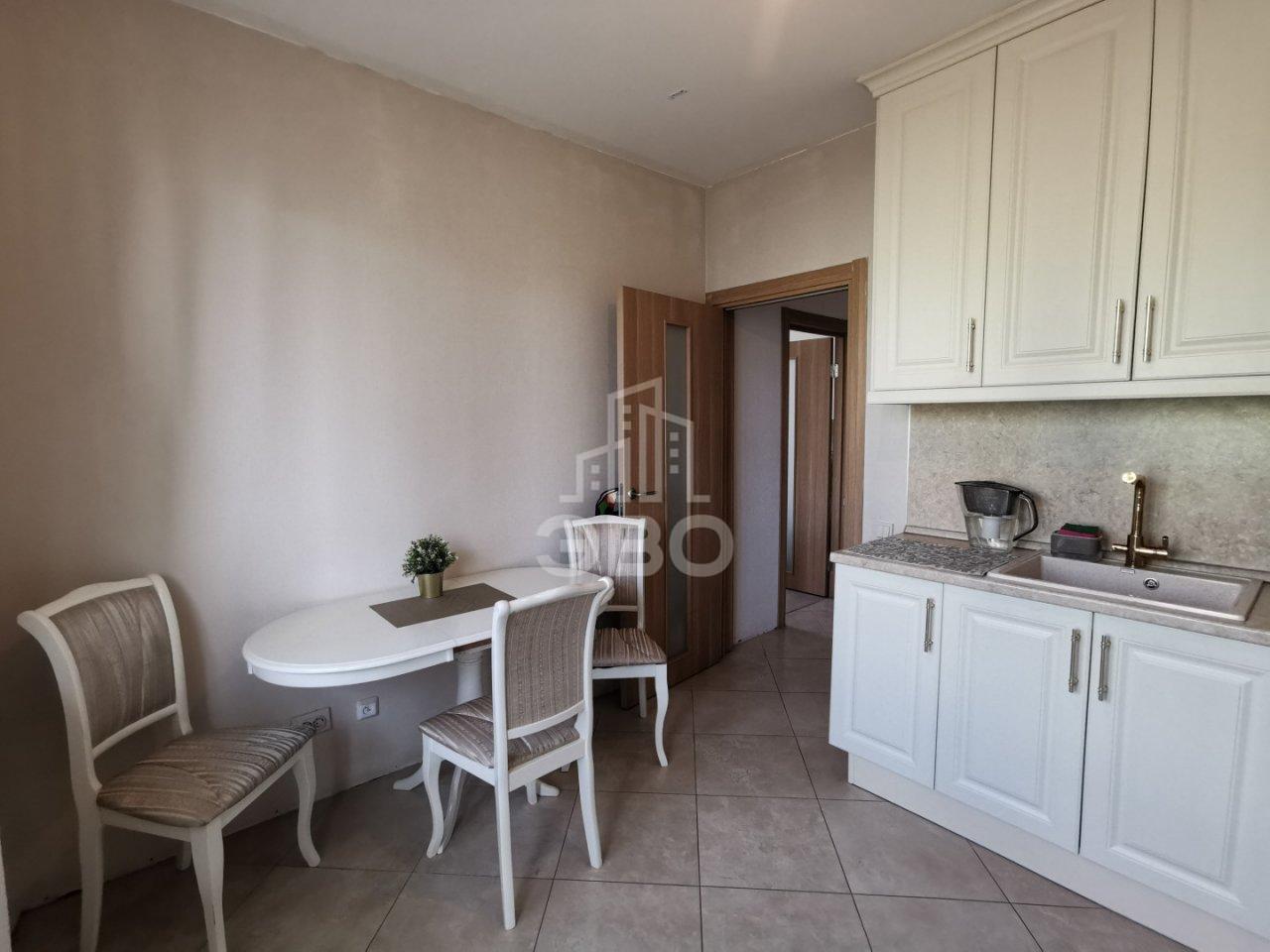 двухкомнатная квартира в Санкт-Петербурге по адресу: Муринская дорога., 65, к 1