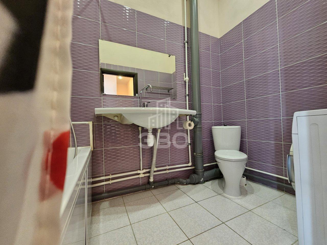 однокомнатная квартира в Санкт-Петербурге по адресу: Лиственная ул., 18, к 1