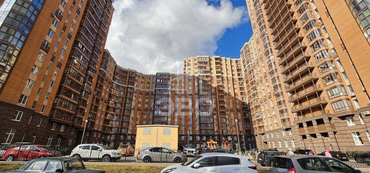 однокомнатная квартира в Санкт-Петербурге по адресу: Лиственная ул., 18, к 1