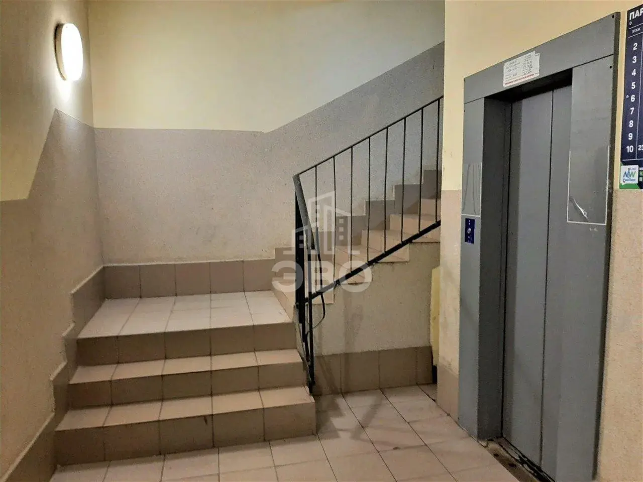 трехкомнатная квартира в Санкт-Петербурге по адресу: Ленинский проспект, 147, к 2