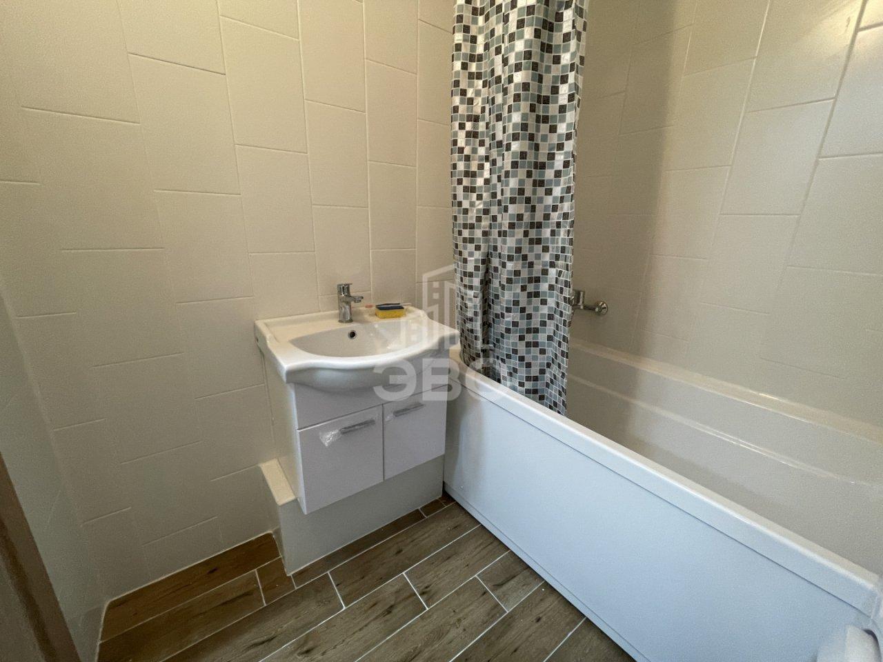 двухкомнатная квартира в Санкт-Петербурге по адресу: Дыбенко ул., 7, к 1