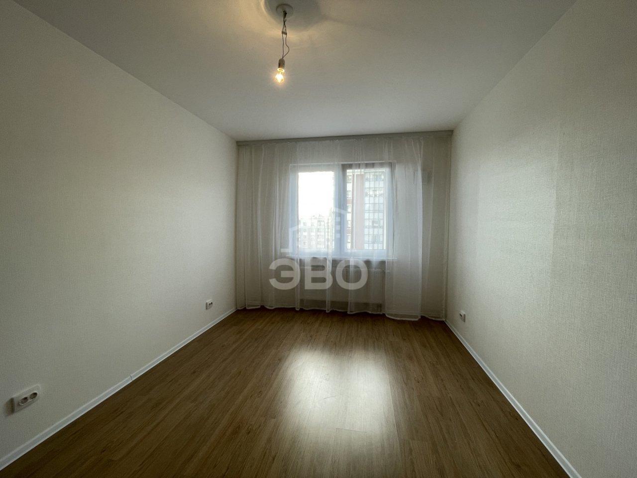 двухкомнатная квартира в Санкт-Петербурге по адресу: Дыбенко ул., 7, к 1