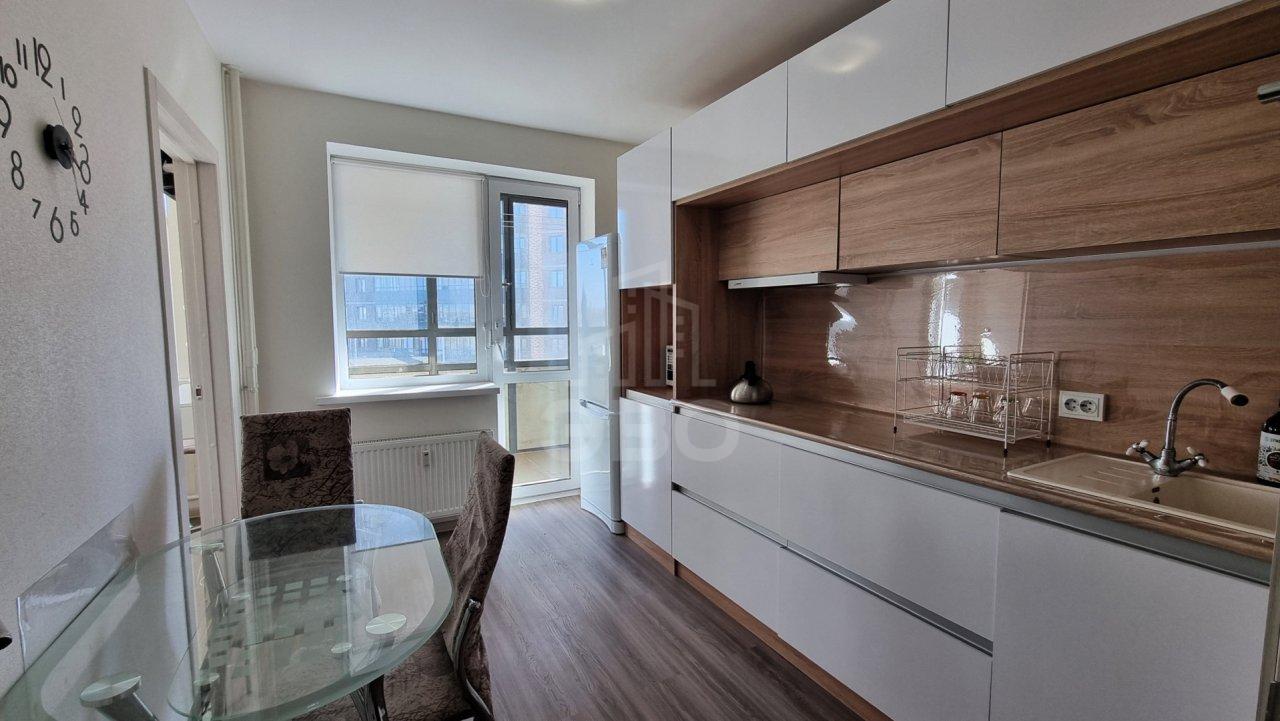 однокомнатная квартира в Санкт-Петербурге по адресу: Толубеевский проезд, 36, к 1