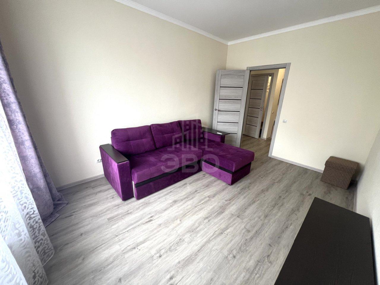 двухкомнатная квартира в Санкт-Петербурге по адресу: Среднерогатская ул., 13