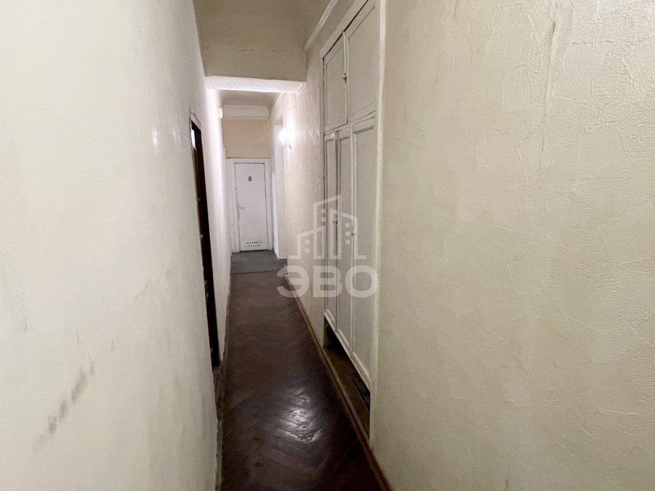 четырехкомнатная квартира в Санкт-Петербурге по адресу: Реки Фонтанки наб., 103, литера А