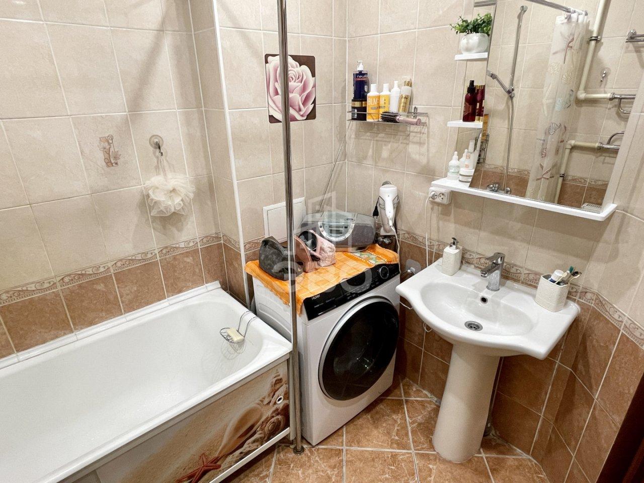 четырехкомнатная квартира в Санкт-Петербурге по адресу: Реки Фонтанки наб., 103, литера А