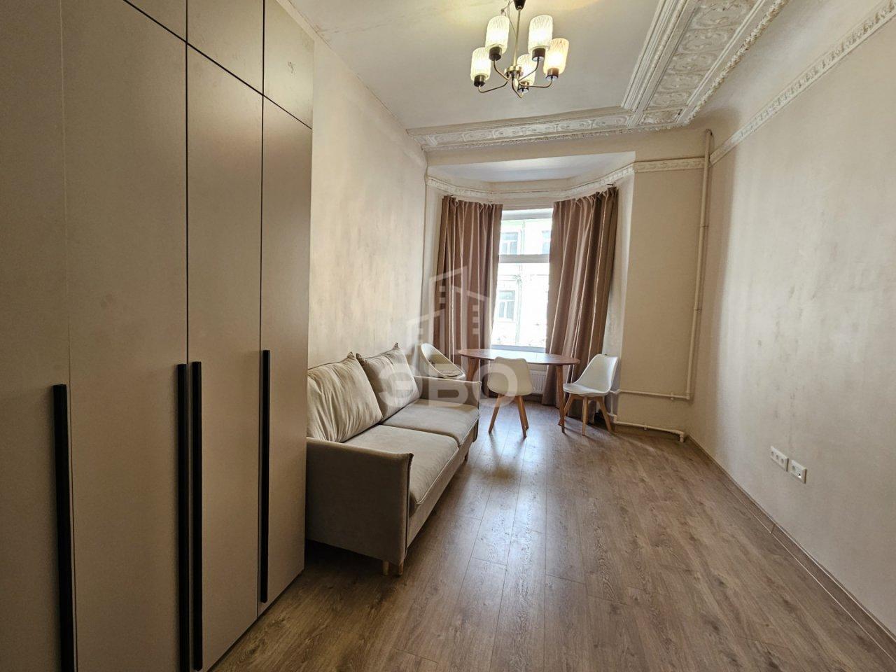 комната в Санкт-Петербурге по адресу: Херсонская ул., 19