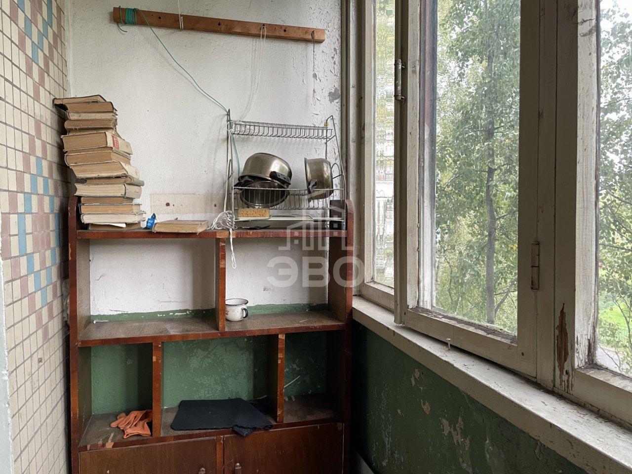 однокомнатная квартира в Санкт-Петербурге по адресу: Большевиков проспект, 4, к 1