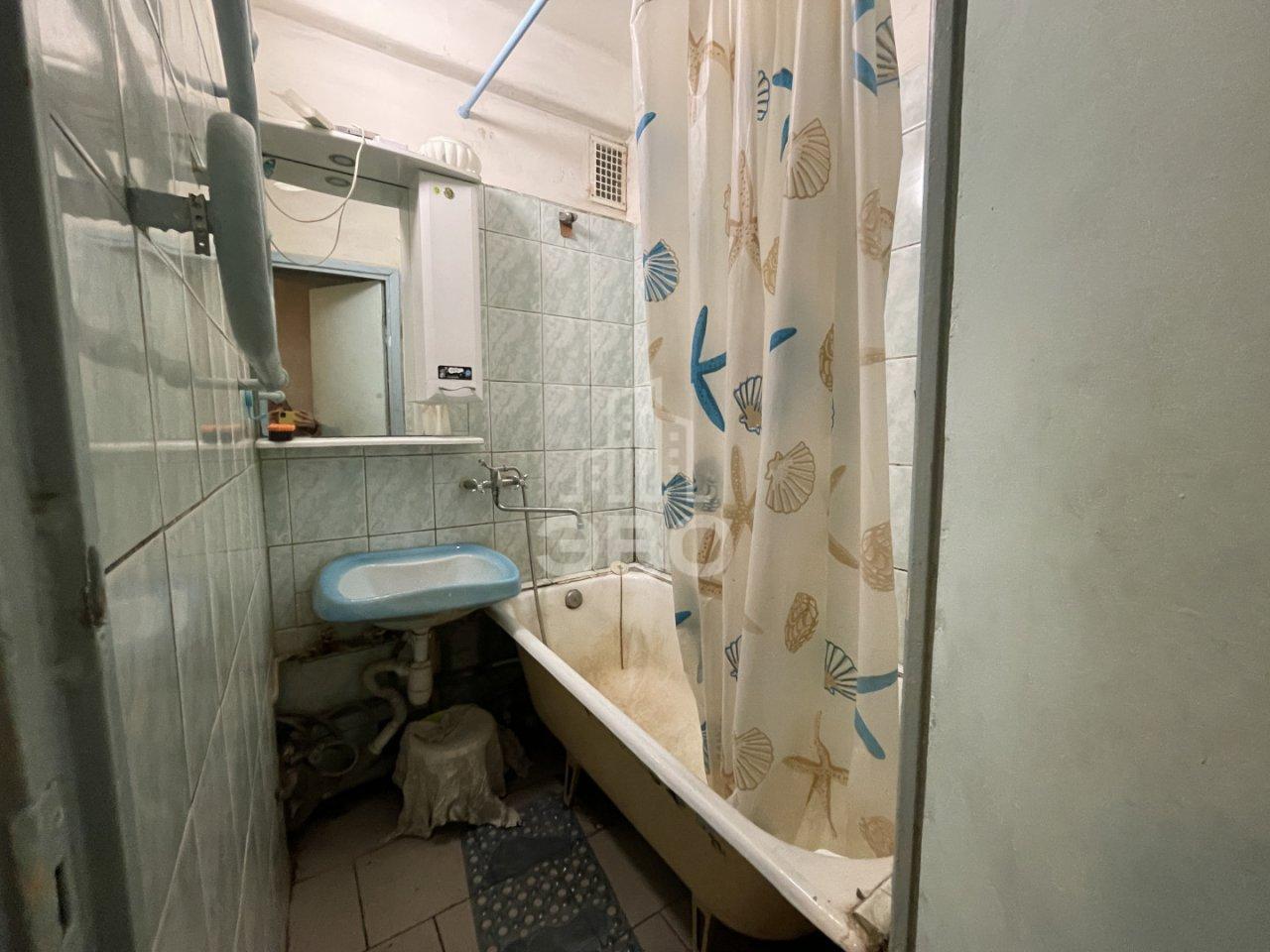 однокомнатная квартира в Санкт-Петербурге по адресу: Большевиков проспект, 4, к 1