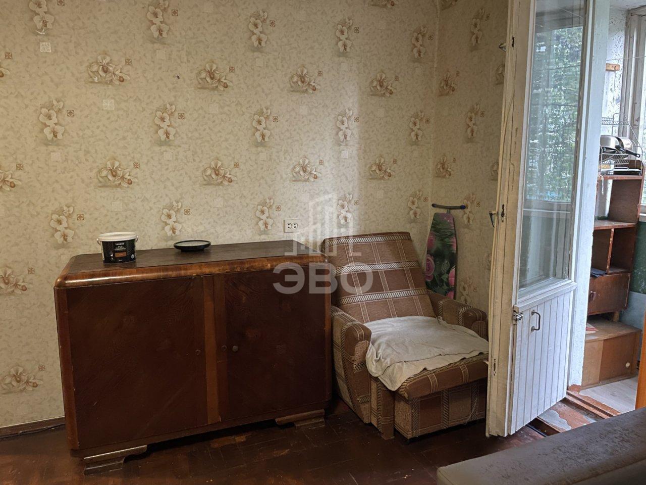 однокомнатная квартира в Санкт-Петербурге по адресу: Большевиков проспект, 4, к 1