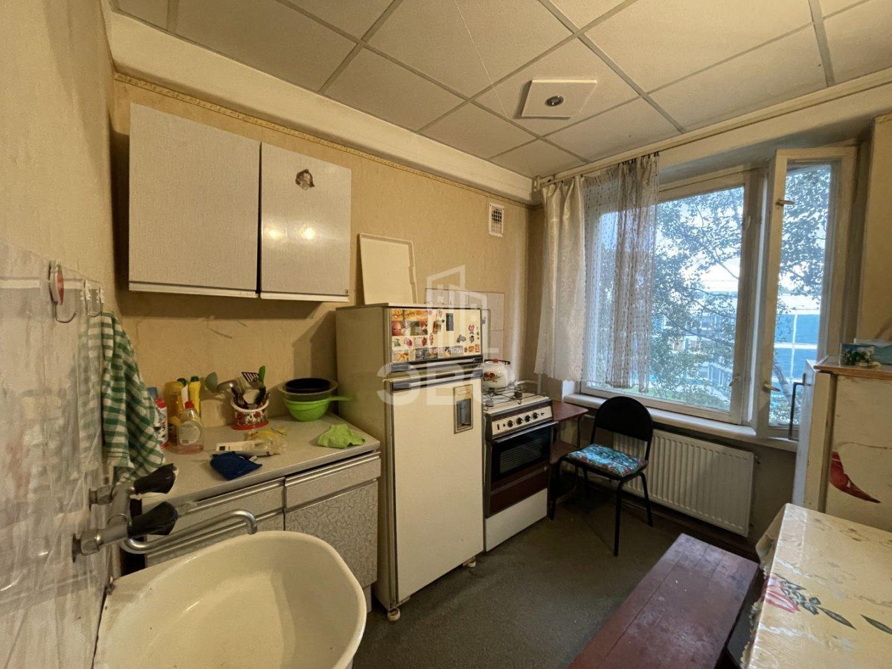 однокомнатная квартира в Санкт-Петербурге по адресу: Большевиков проспект, 4, к 1