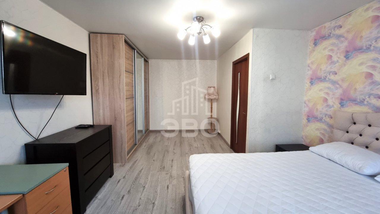 однокомнатная квартира в Санкт-Петербурге по адресу: Художников проспект, 9, к 1