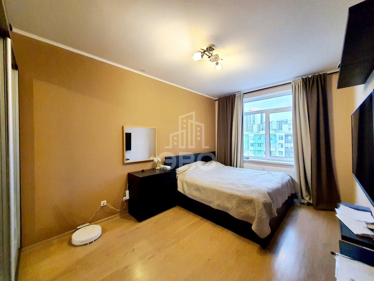 однокомнатная квартира в Санкт-Петербурге по адресу: Арцеуловская аллея, 23, к 1