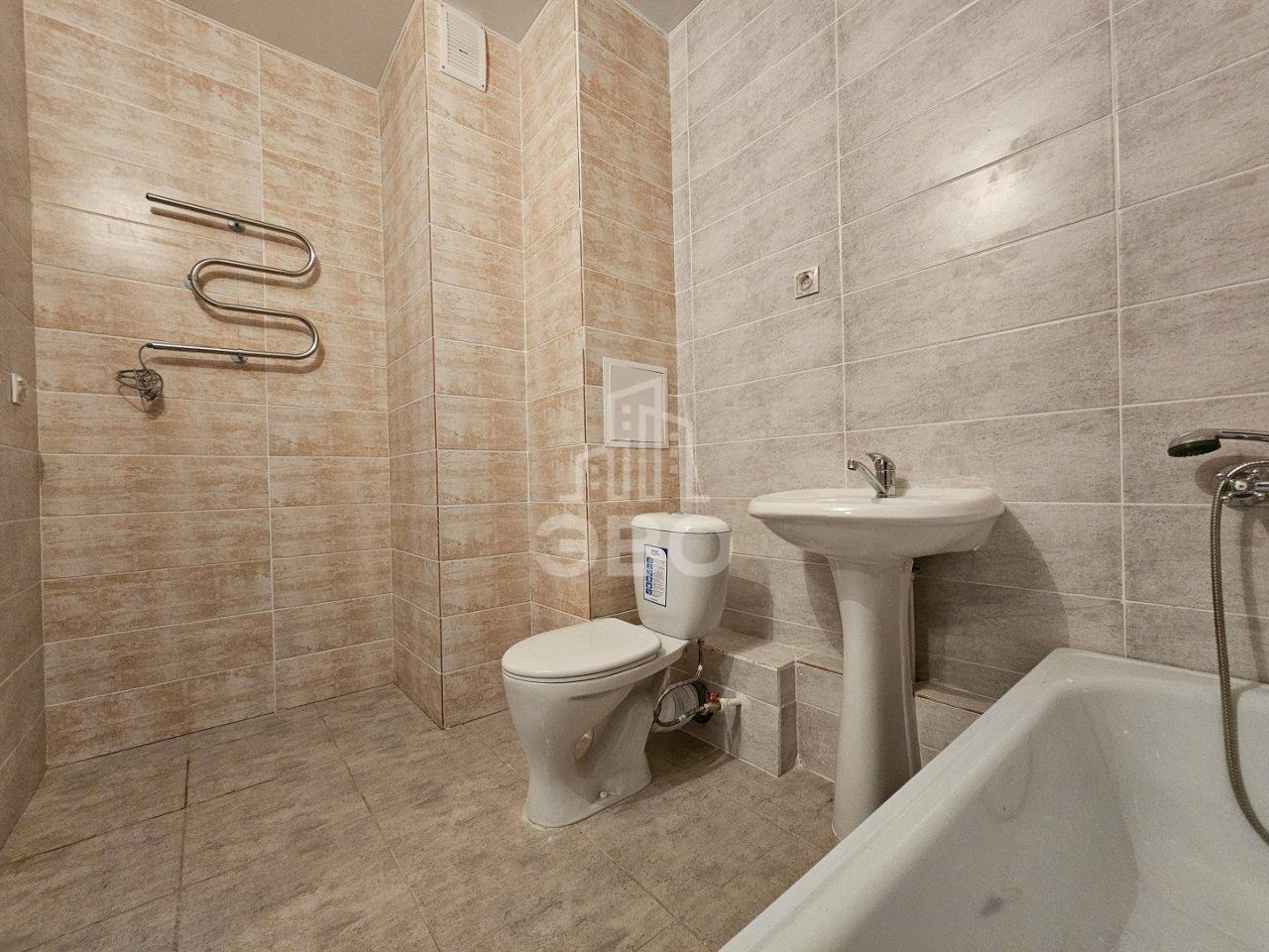 трехкомнатная квартира в Санкт-Петербурге по адресу: Вилькицкий б-р., 7, строение 1