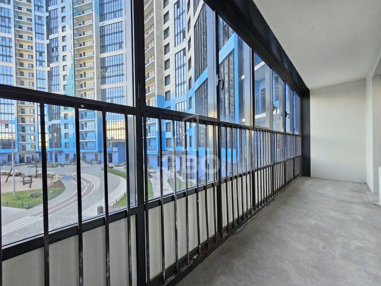 трехкомнатная квартира в Санкт-Петербурге по адресу: Вилькицкий б-р., 7, строение 1